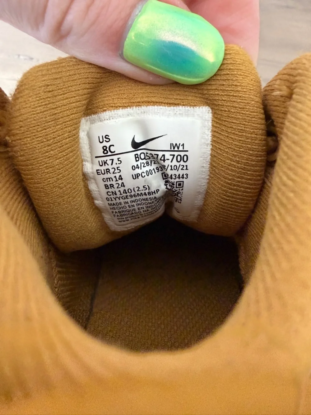 Nike Manoa Toddler Leather Sneaker Hiking Boot Tan Size 8C